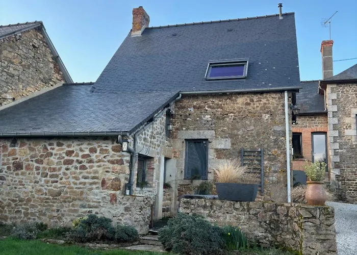 Le Patis * Pre-en-Pail-Saint-Samson